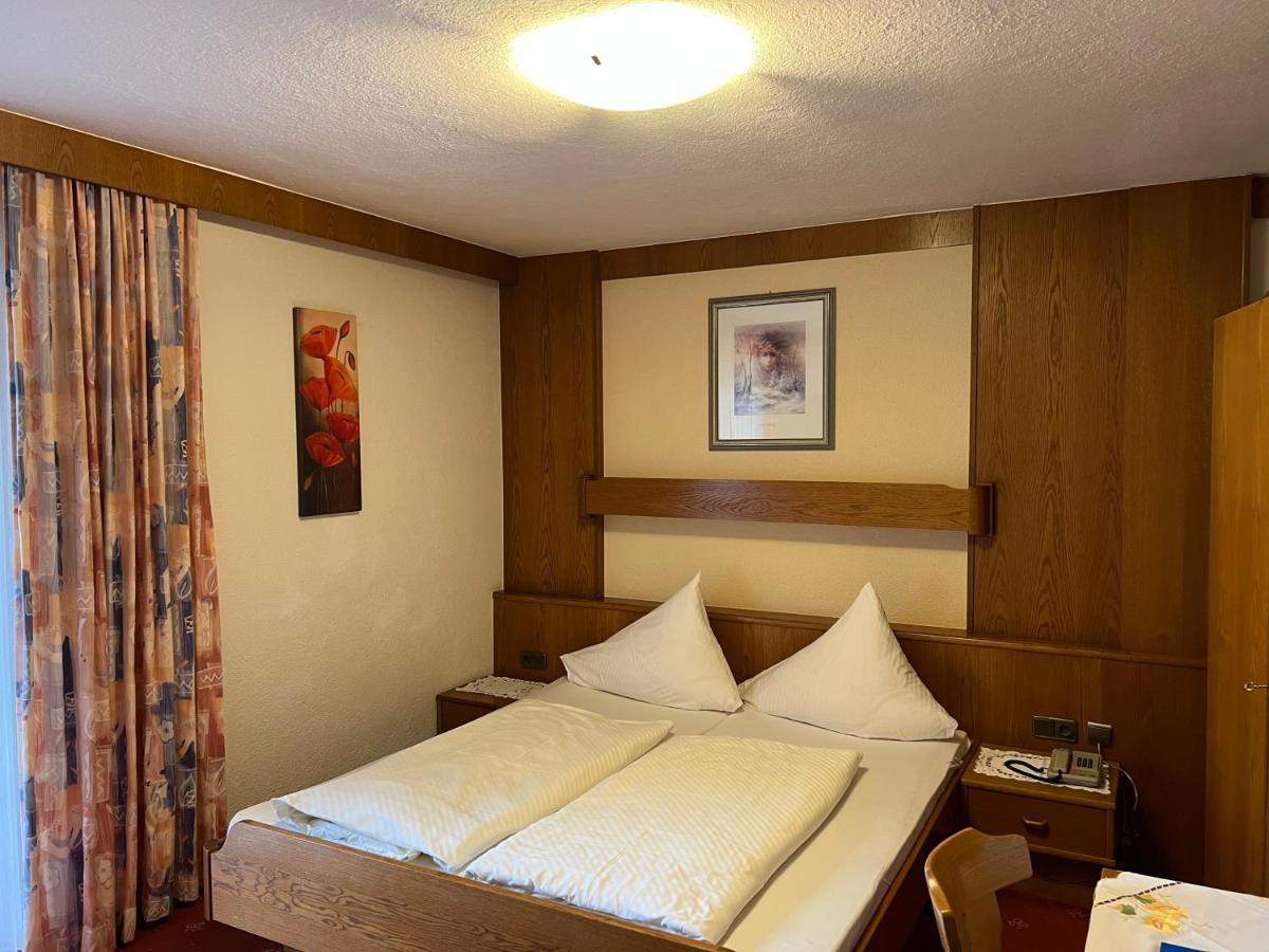 Hotel Pension Siggi Sankt Leonhard im Pitztal Exterior foto